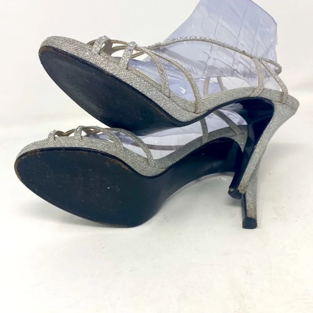 Vintage Silver glitter heels -‎ size 8.5B